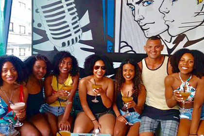  Blondies Cocktail & Slush Bar Gay Puerto Vallarta 
