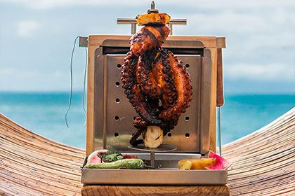 IK Mixology Bar & Cuisine Puerto Vallarta