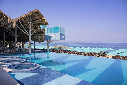 Mantamar Beach Club