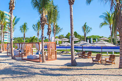 Mozzamare Beach Club