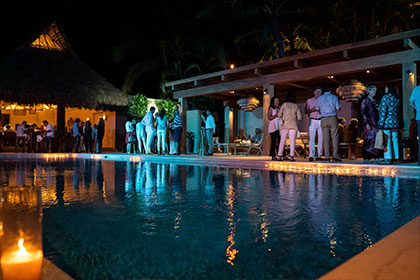   Pacífico Beach Club & Bar Puerto Vallarta 