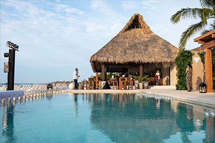   Pacífico Beach Club & Bar Puerto Vallarta 