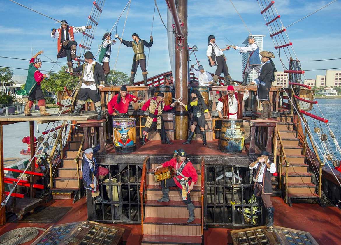 Pirate Ship Puerto Vallarta